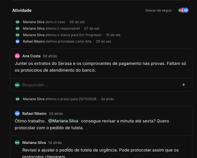 Seção Atividade do caso com o histórico e os comentários da equipe